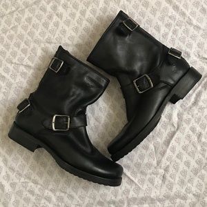 FRYE - Leather Boots